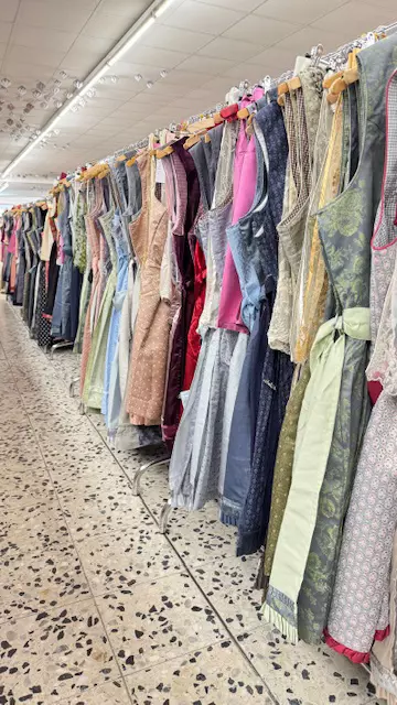 Dirndl-grosse-Auswahl-ehrliche-Beratung_01