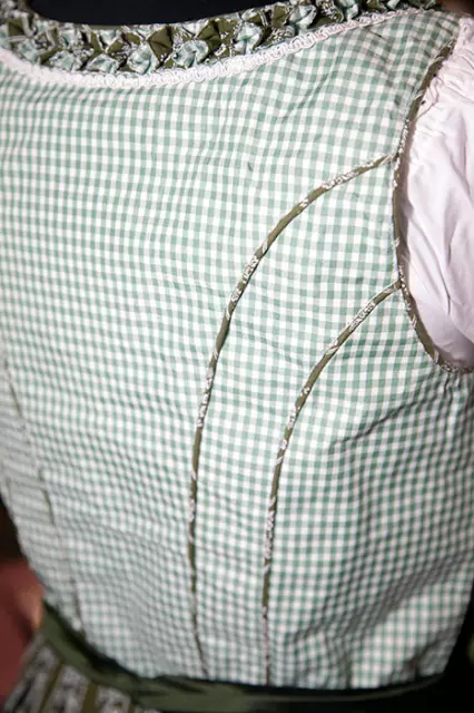 Kollektion_2019_Dirndl_alltagstauglich_05