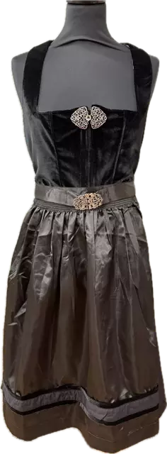 Neue Dirndl 2025