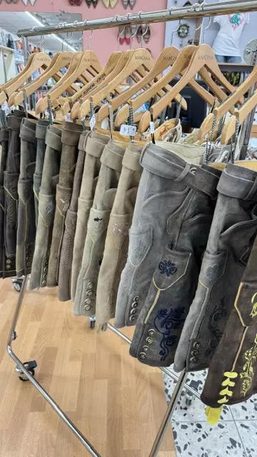Trachtenlederhosen_Ahaus_01.jpeg